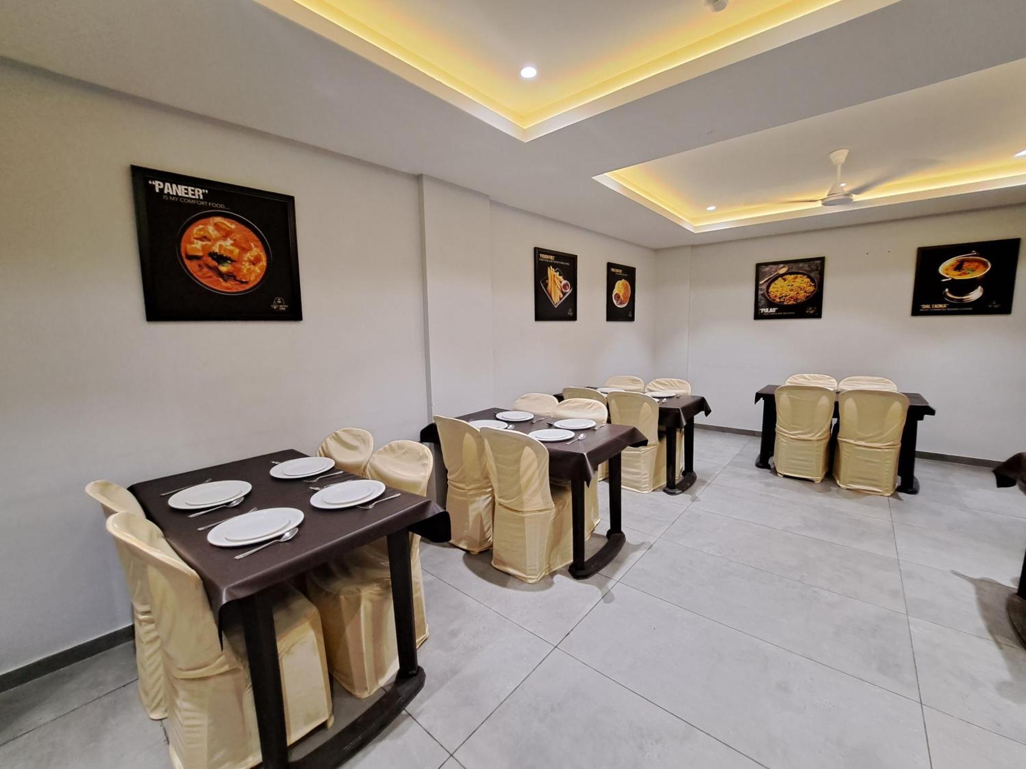 Hotel Om Сомнатг Екстер'єр фото